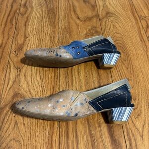 MACIEJKA Art for your Feet | Custom Blue Multi Leather Low Pump Kitten Heel | 36